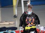 robot-dari-polinema-berpakaian-baju-adat-untuk-ikut-krsti-kontes-robot-seni-tari-indonesia.jpg