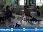 suasana-kelas-di-sman-9-kota-malang-yang-ikut-ujicoba-tatap-muka-tahap-pertama.jpg