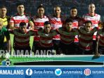tim-inti-madura-united-yang-diturunkan-melawan-arema-fc-di-stadion-kanjuruhan_20170514_230347.jpg
