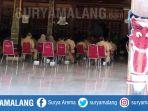 topeng-thethek-molek-atau-thethek-melek-di-bagian-luar-kongas-arum-kusumaning-bangsa-tulungagung.jpg