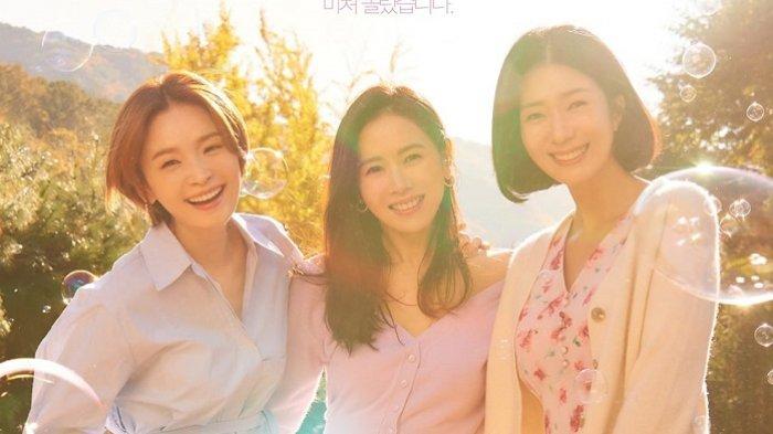 Son Ye Jin, Jeon Mi Do, dan Kim Ji Hyun Bakal Suguhkan Kegembiraan dalam Drama Korea 39