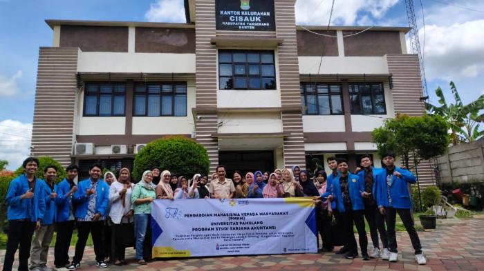 Kegiatan pengabdian masyarakat Mahasiswa Universitas Pamulang