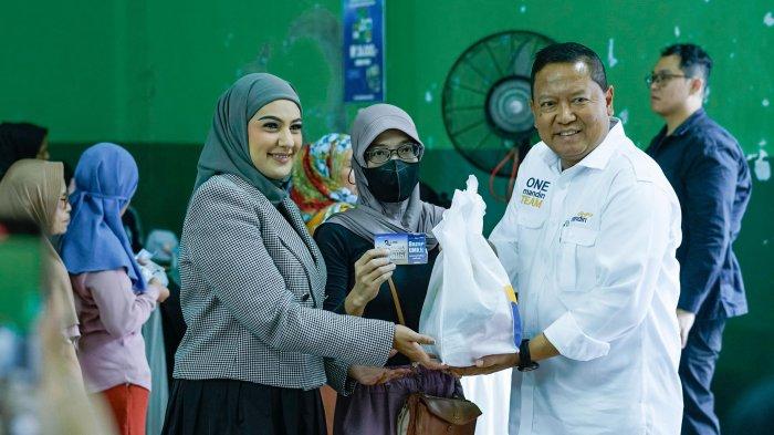 BREAKING NEWS: Warga Senang Dapat Membeli Sembako dengan Harga Rp26.000 di Pasar Murah Mandiri