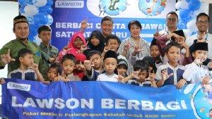 Baksos-Lawson-Indonesia.jpg