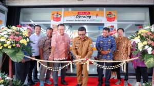 Gubernur-Banten-Andra-Soni-meresmikan-minimarket-Adismart-di-Balaraja.jpg