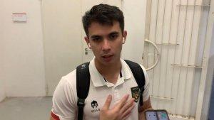 Kiper-Timnas-Indonesia-Nadeo-Argawinata-usai-pertandingan-kontra-Vietnam.jpg