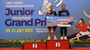 Pasangan-ganda-putri-U-19-Nabila-Cahya-Permata-Ayu-kanan-dan-Reva-Olivia-Damayani.jpg