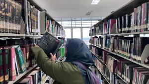 Perpustakaan-UIN-Jakarta.jpg