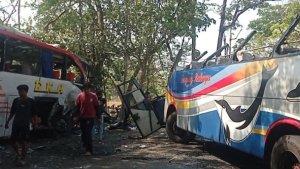 Sugeng-Rahayu-kontra-Eka-di-Ngawi.jpg