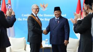 William-Henry-Gates-III-atau-Bill-Gates.jpg