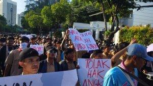 demo-jelang-penetapan-hasil-pemilu-2024.jpg