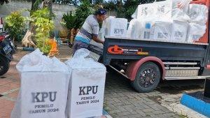 logistik-pemilu-di-Kelurahan-Tanah-Tinggi-Kota-Tangerang.jpg