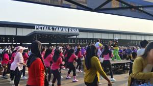 sentra-kuliner-UMKM-Taman-Rasa.jpg