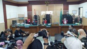 sidang-perdata-ustaz-Yusuf-Mansur1.jpg