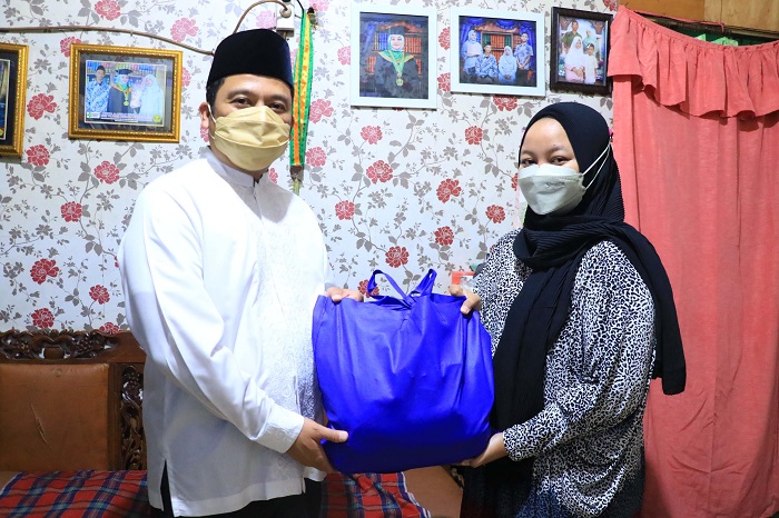 5.111 Paket Sembako Dibagikan kepada Warga Sambut Ulang Tahun ke- 29 Kota Tangerang