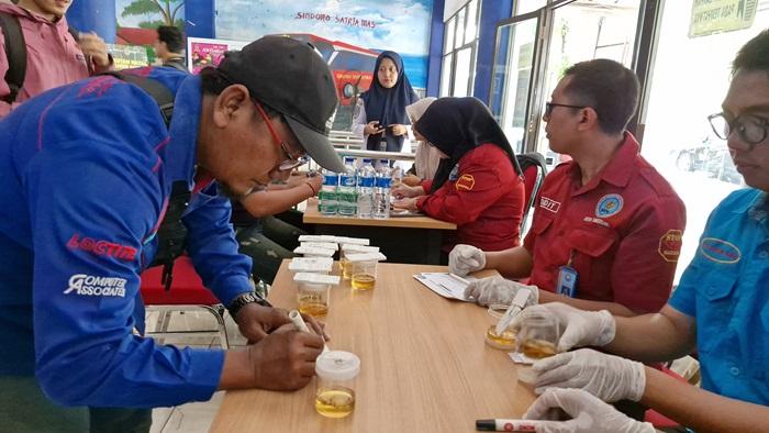 Badan-Narkotika-Nasional-gelar-tes-urine-di-Terminal-Poris-Plawad.jpg