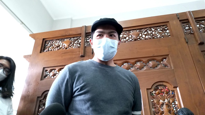 Bams eks Samsons Tetap Jalin Komunikasi dengan Mikhavita Wijaya Demi Anak