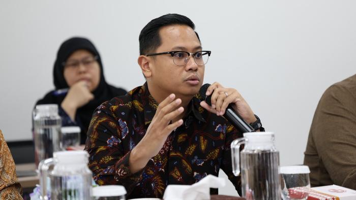 Forum-dialog-antara-BKSAP-DPR-RI-dan-akademisi-UIII.jpg