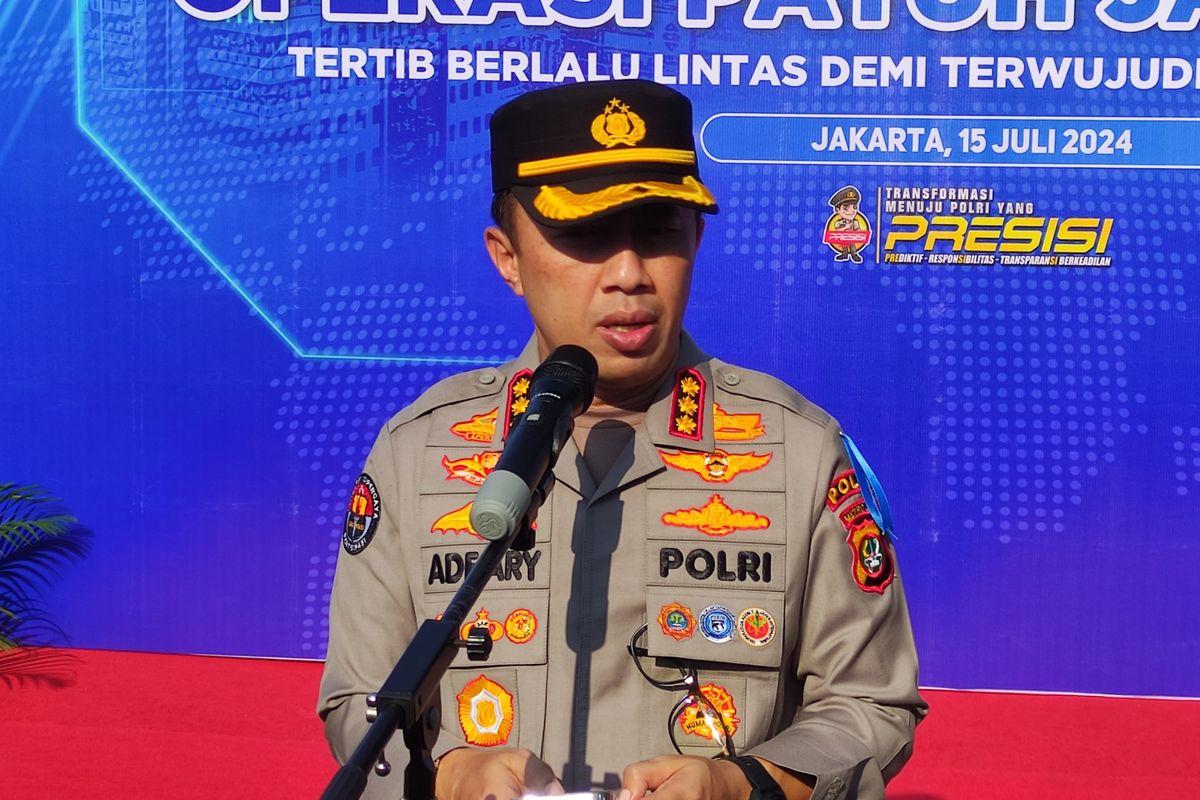 Lansia di Jakarta Timur Terseret Sejauh 3 Meter Usai Pertahankan Mobilnya yang Dicuri