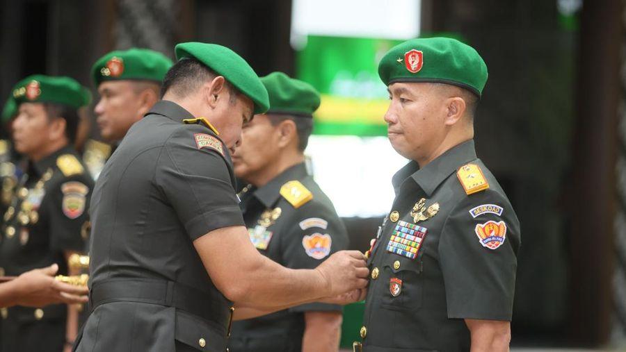 Profil Mayjen TNI Edwin Adrian Sumantha, Danseskoad yang Ditunjuk Jadi ...