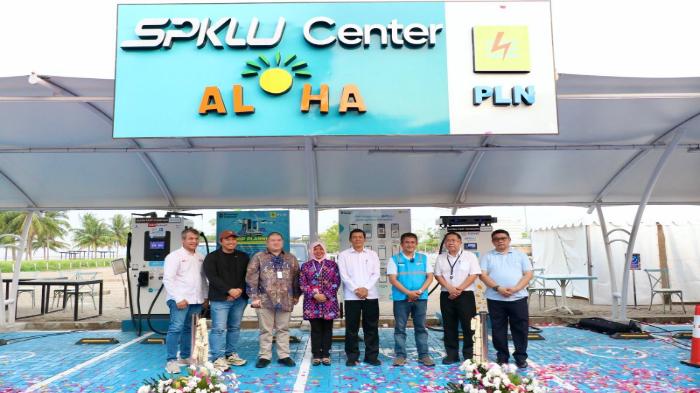 Peresmian-SPKLU-Center-di-Aloha-PIK2.jpg