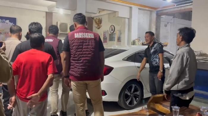 Rumah Kades Kohod Digeledah Terkait Pemalsuan Sertifikat Pagar Laut di Tangerang, 44 Saksi Diperiksa