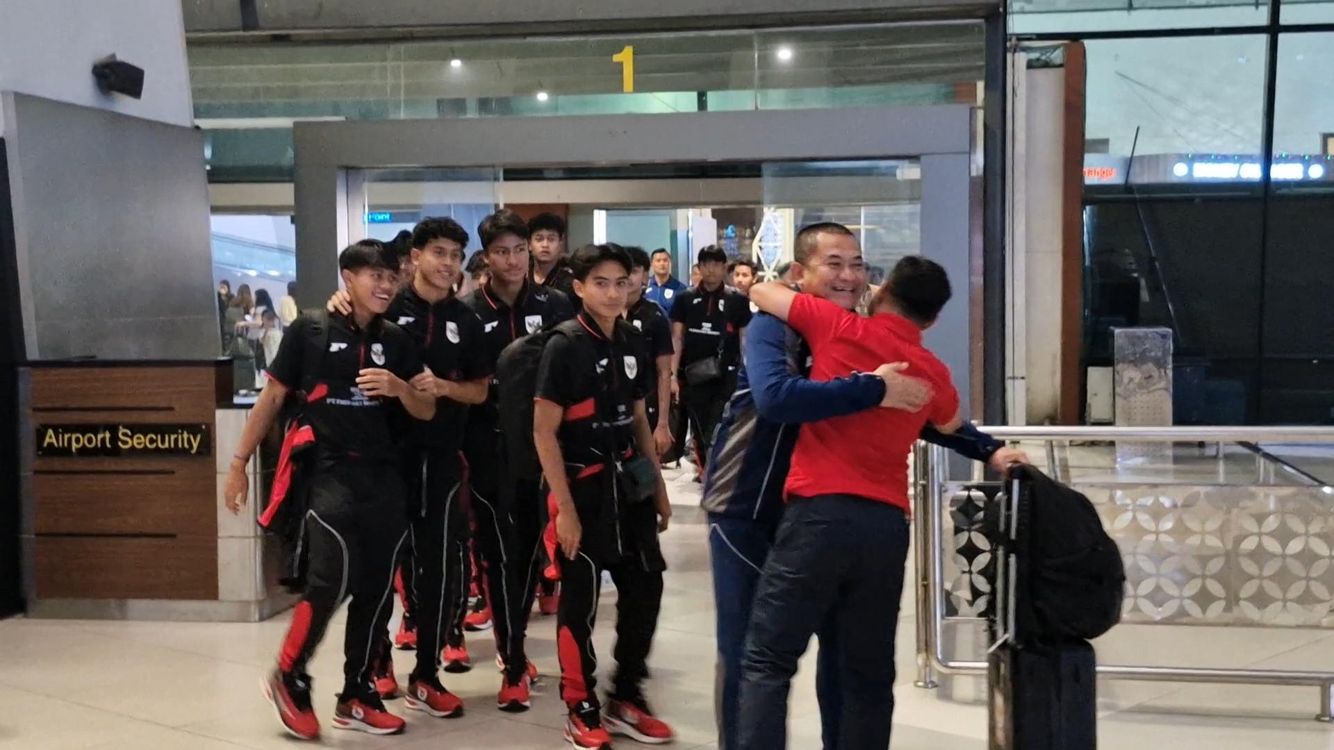 Lolos Piala Dunia U-17 2025, Timnas Indonesia Tiba di Bandara Soetta Tanpa Sambutan Khusus dari PSSI