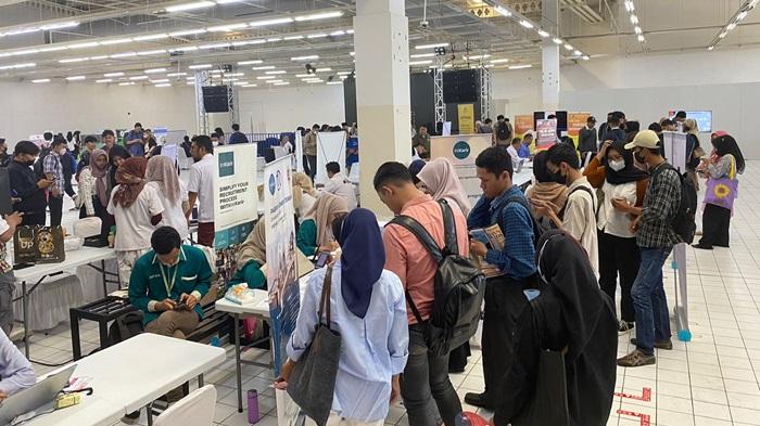 festival-job-fair-di-kabupaten-Tangerang.jpg