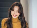 Honey-Lee.jpg
