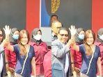 Jessica-Kumala-Wongso-keluar-dari-lapas-Pondok-Bambu.jpg