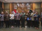 KSAD-dan-Tribun-tanda-tangan-MoU.jpg