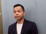Komika-Ernest-Prakasa-menyindir-atas-tampilnya-kembali-penyanyi-dangdut-Saipul-Jamil-di-televisi.jpg