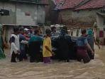 Korban-banjir123.jpg