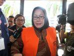 Mantan-Gubernur-Banten-Ratu-Atut-Chosiyah-koruptor-yang-mendapat-bebas-bersyarat.jpg