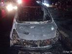 Minibus-terbakar.jpg