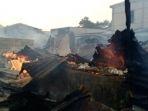 Pasar-Ciputat-terbakar1115.jpg