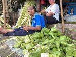 Perajin-Ketupat-9474994.jpg