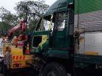 Truk-Ugal2an.jpg