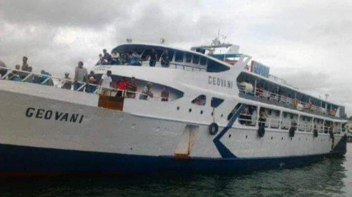 Cuaca Buruk, KM Geovani Batal Berlayar dari Morotai Menuju Ternate