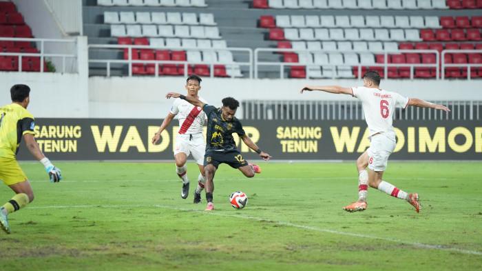 KOMPETISI: Detik-detik gol Yakob Sayuri di laga Malut United vs Persis Solo, Sabtu (2/5/2026).