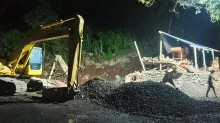 HUKUM: Aktivitas galianc di Halmahera Barat