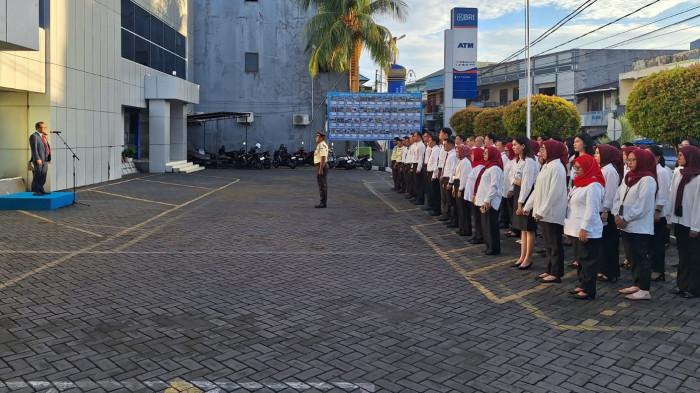 EVENT: Suasana upacara memperingati Harkitnas 2026 yang dilakukan BRI Branch Office (BO) Ternate, Rabu (20/5/2026)