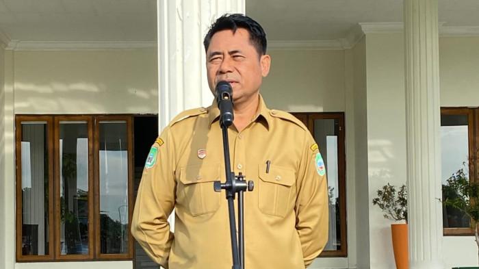 ARAHAN: Bupati Halmahera Timur Ubaid Yakub pada sebuah kesempatan belum lama ini.