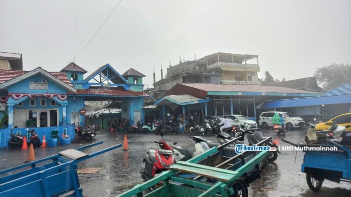 Peringatan Dini BMKG: Wilayah Maluku Utara Berpotensi Diguyur Hujan Lebat Pagi Ini, 28 Oktober 2025