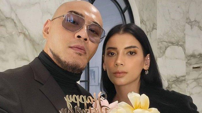 Ungkapan Bahagia Azka Corbuzier atas Pernikahan Deddy Corbuzier dan Sabrina Chairunnisa