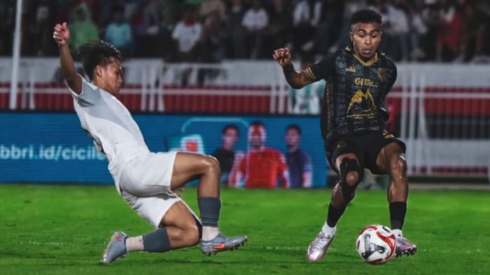 KOMPETISI: Full bek kiri Malut United Yance Sayuri