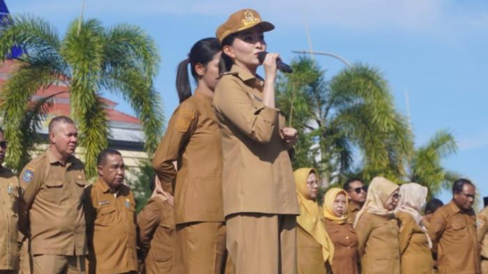 ARAHAN: Gubernur Maluku Utara Sherly Laos.