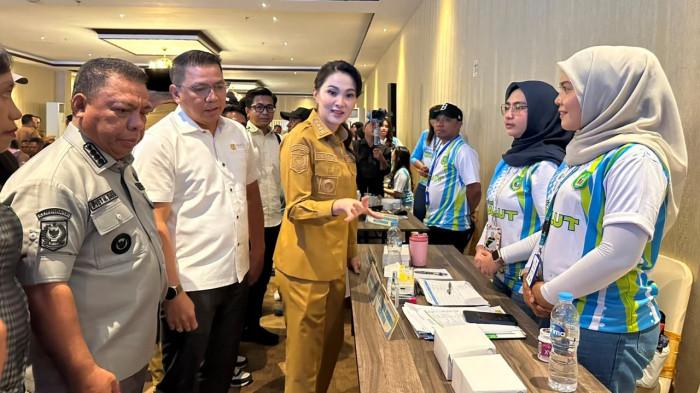 Gubernur Sherly Tjoanda Kunjungi Gerai Pengembangan Karier dari Harita Nickel 01