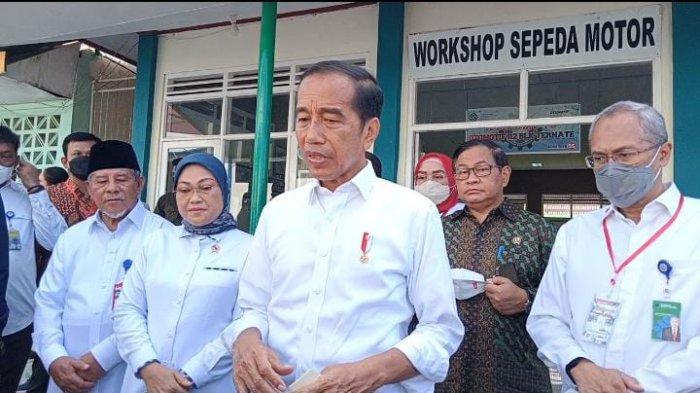 Jokowi Belum Tau Status Sofifi, Wajah Gubernur Maluku Utara Langsung Terlihat Berubah