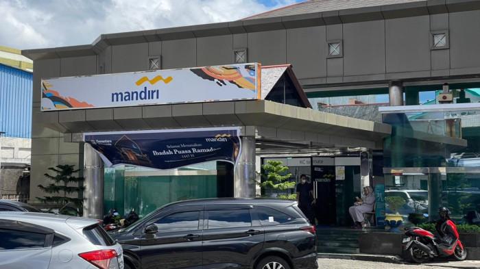 HUKUM: Kantor Bank Mandiri KCP Ternate